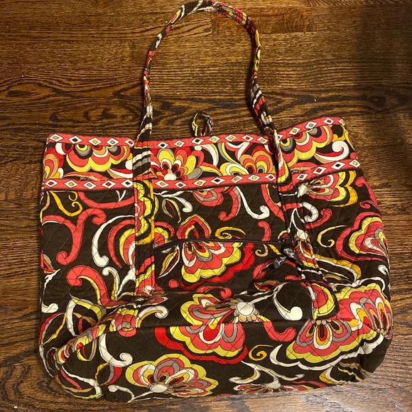 Vera Bradley Handbags - Vera Bradley tote